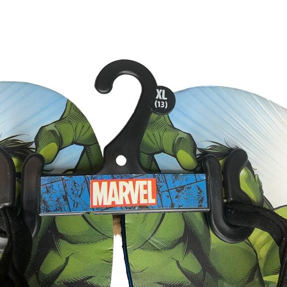 Marvel Avengers Men Flip Flops Graphic Sandal Size 13 NWT - Picture 4 of 7